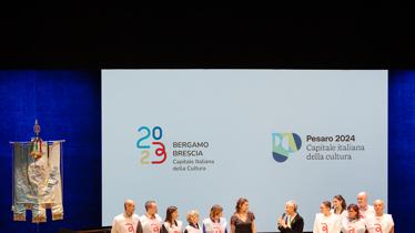 19-12_CAROSELLO- CHIUSURA-BGBS-TEATRO_6